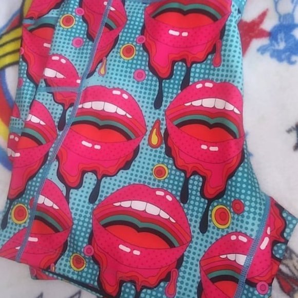 CVG LOUD MOUTH 5" SHORTS - Picture 1 of 1